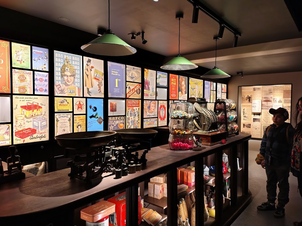 “Destino Valparaíso” en Cerro Concepción recibe el Premio Aporte Urbano 2025.